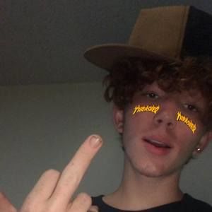 Meet your Posher, Ethan